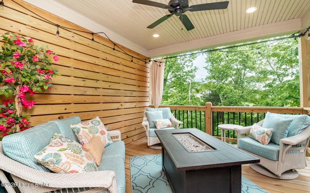 2914 Travis French Trail, Fisherville, KY 40023