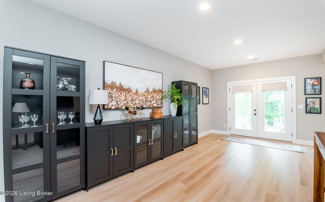 2914 Travis French Trail, Fisherville, KY 40023