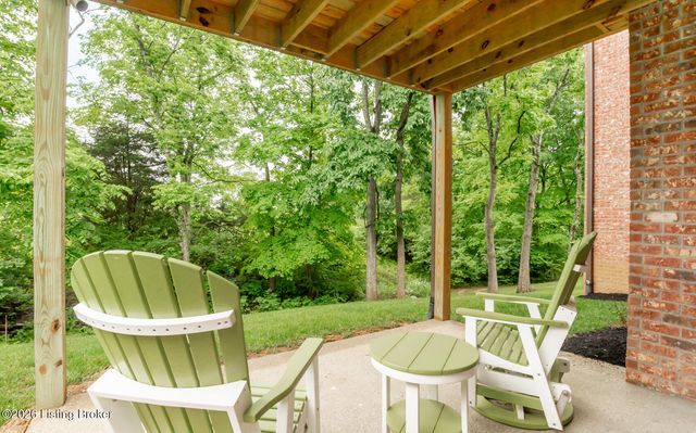 2914 Travis French Trail, Fisherville, KY 40023