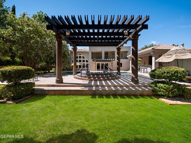 813 Rosinante Road, El Paso, TX 79922