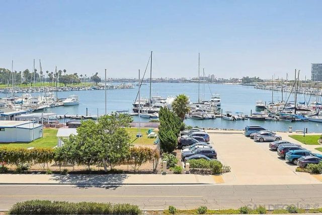 1609 Glorietta, Coronado, CA 92118