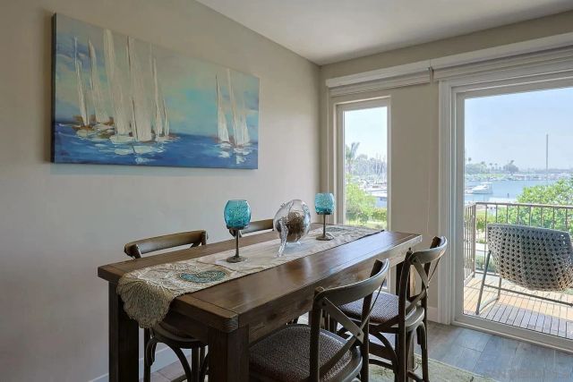 1609 Glorietta, Coronado, CA 92118