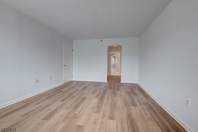 10 Smith Manor Blvd, West Orange Twp., NJ 07052