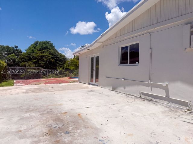 6200 SW 109th Ave, Miami, FL 33173