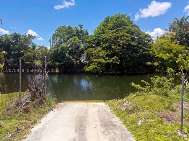 6200 SW 109th Ave, Miami, FL 33173