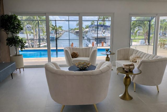 808 SW 52ND STREET, Cape Coral, FL 33914