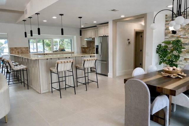 808 SW 52ND STREET, Cape Coral, FL 33914