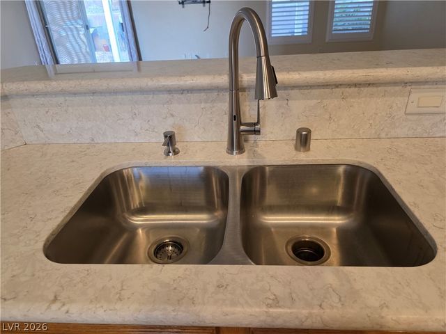1073 Plantation Rose Court, Henderson, NV 89002