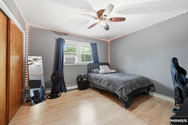 22 Federal Hill Road, Pompton Lakes, NJ 07442