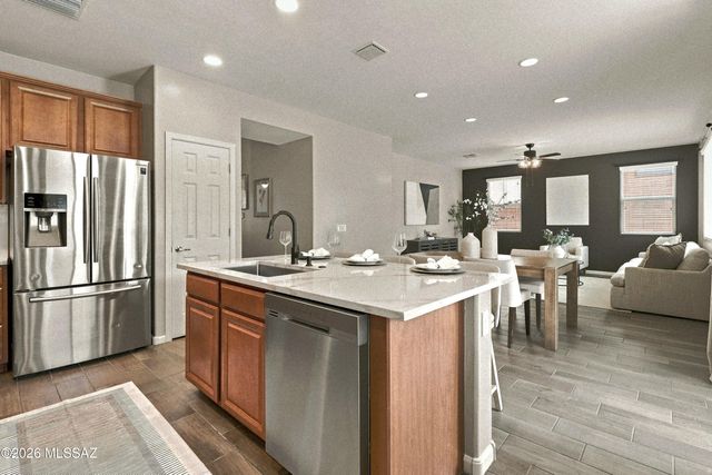 11366 E Squash Blossom Loop, Tucson, AZ 85747