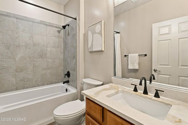 11366 E Squash Blossom Loop, Tucson, AZ 85747