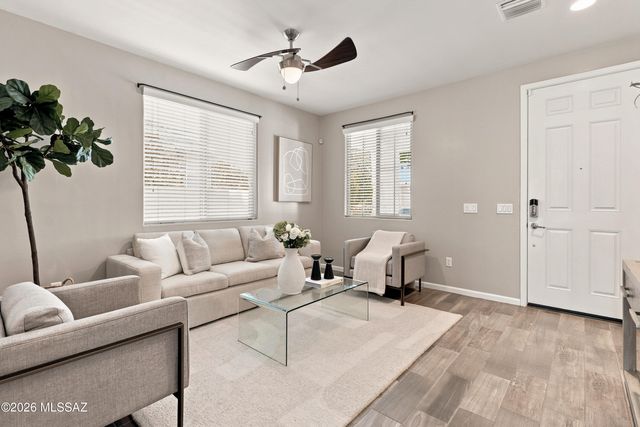11366 E Squash Blossom Loop, Tucson, AZ 85747