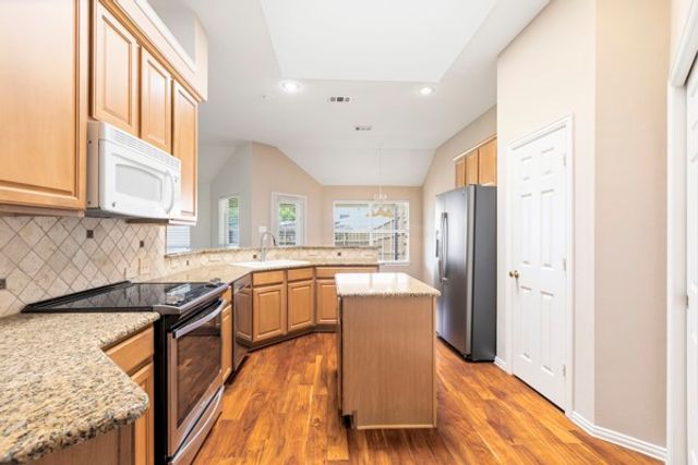 2540 Wagonwheel Drive, Rockwall, TX 75032
