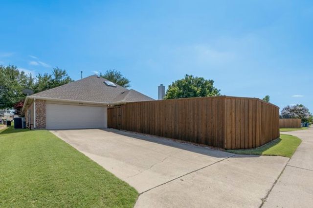 2540 Wagonwheel Drive, Rockwall, TX 75032