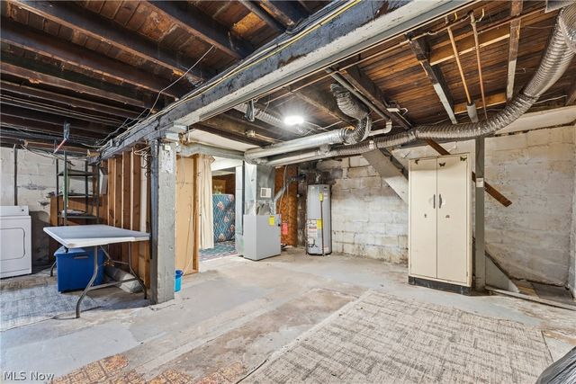 671 Fairview Avenue, Barberton, OH 44203