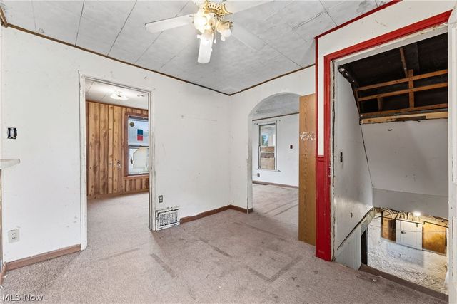 671 Fairview Avenue, Barberton, OH 44203