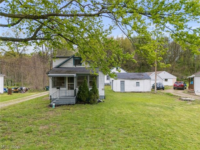 671 Fairview Avenue, Barberton, OH 44203