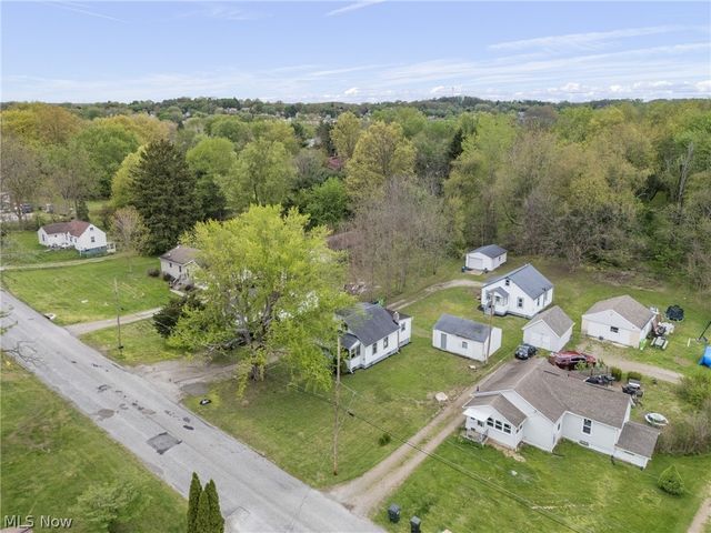671 Fairview Avenue, Barberton, OH 44203