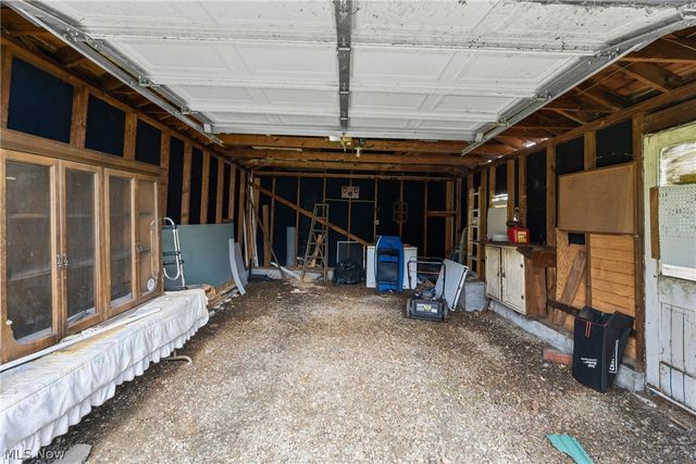 671 Fairview Avenue, Barberton, OH 44203