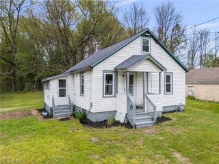 671 Fairview Avenue, Barberton, OH 44203