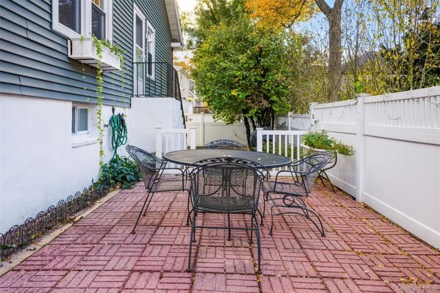 103 Laurel Avenue, Larchmont, NY 10538
