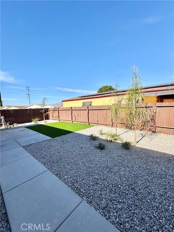 700 Washington 136, Colton, CA 92324