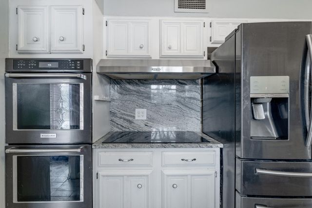 6344 Garfield Street, Merrillville, IN 46410