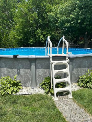 6344 Garfield Street, Merrillville, IN 46410