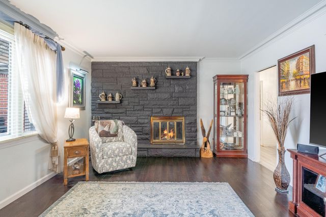 6344 Garfield Street, Merrillville, IN 46410