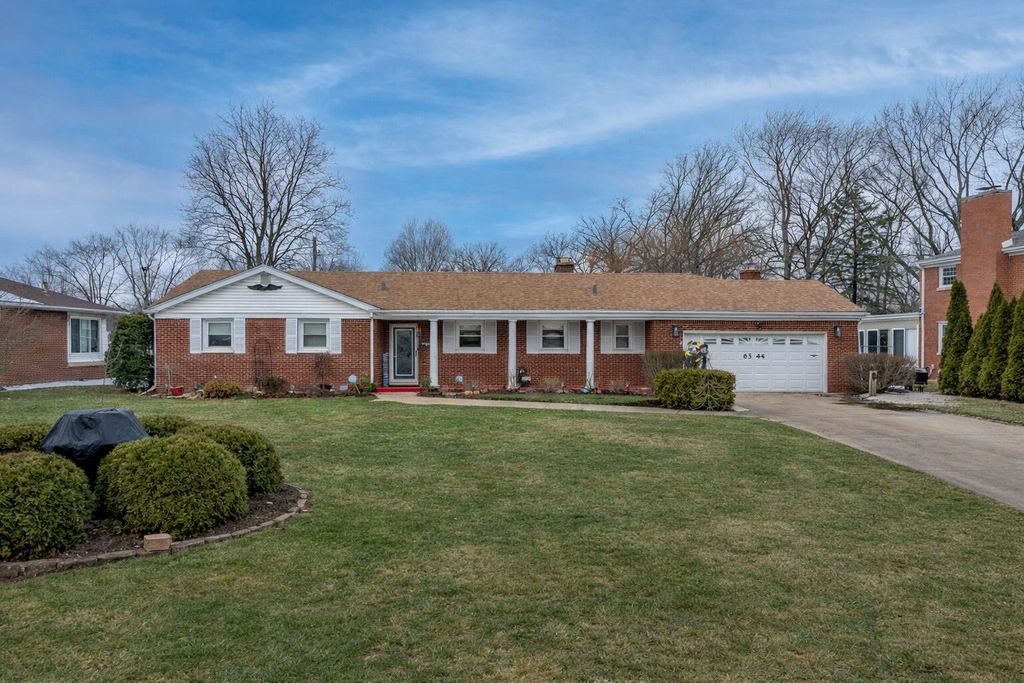6344 Garfield Street, Merrillville, IN 46410