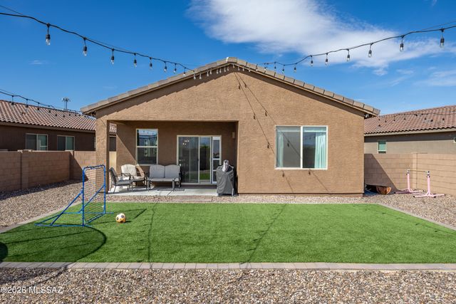6815 E Paseo De Villalobos, Tucson, AZ 85756