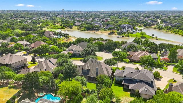 2990 Lakeside Drive, Highland Village, TX 75077