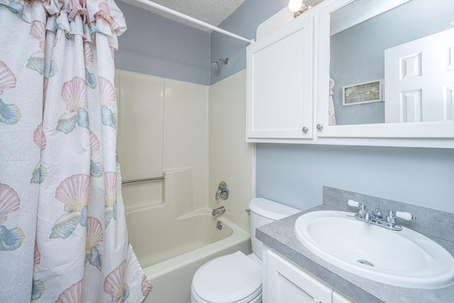 106 Jigsaw Road, Summerville, SC 29485