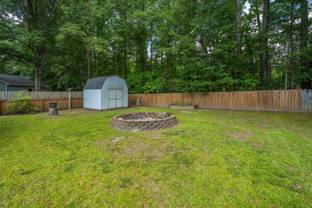 106 Jigsaw Road, Summerville, SC 29485