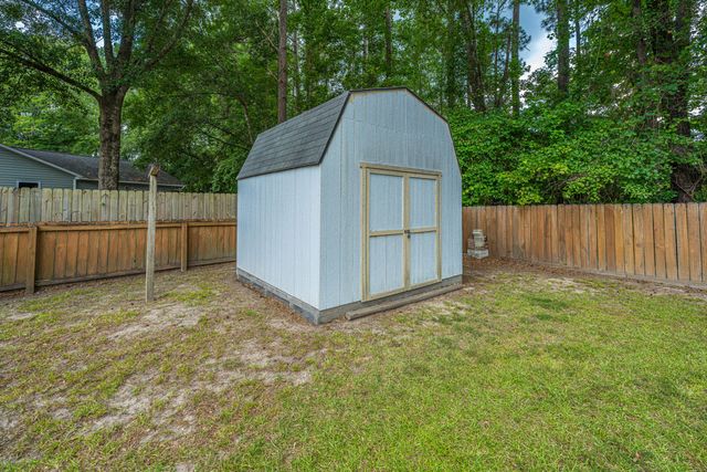 106 Jigsaw Road, Summerville, SC 29485