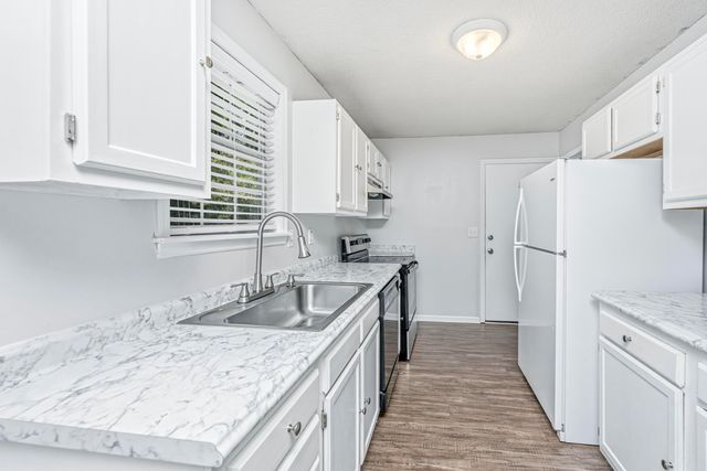 106 Jigsaw Road, Summerville, SC 29485