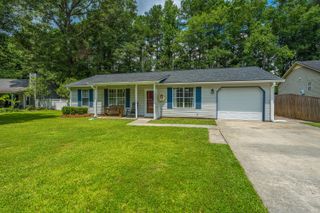 106 Jigsaw Road, Summerville, SC 29485