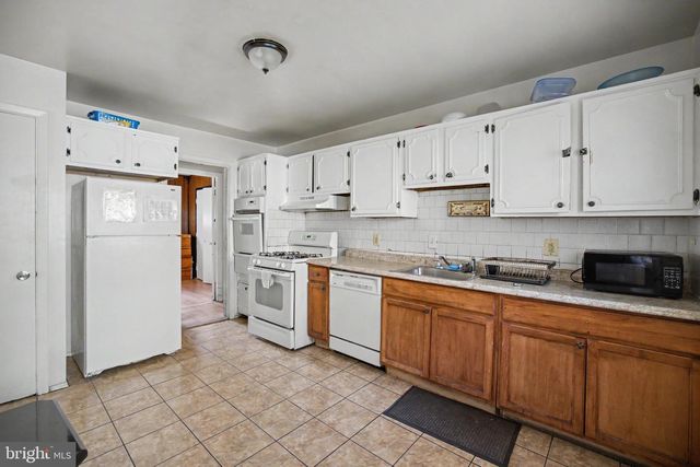 2213 EVARTS ST NE, Washington, DC 20018