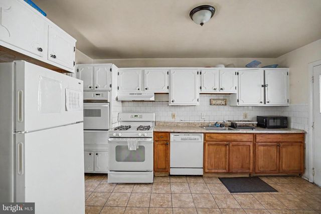 2213 EVARTS ST NE, Washington, DC 20018