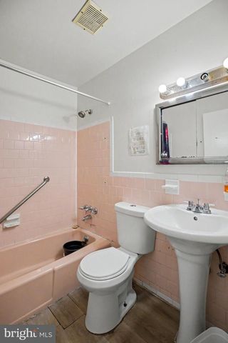 2213 EVARTS ST NE, Washington, DC 20018