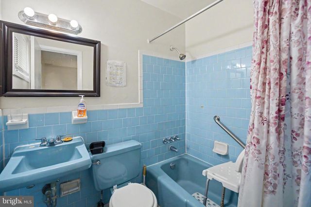 2213 EVARTS ST NE, Washington, DC 20018