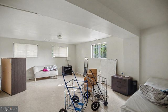 2213 EVARTS ST NE, Washington, DC 20018
