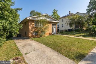 2213 EVARTS ST NE, Washington, DC 20018