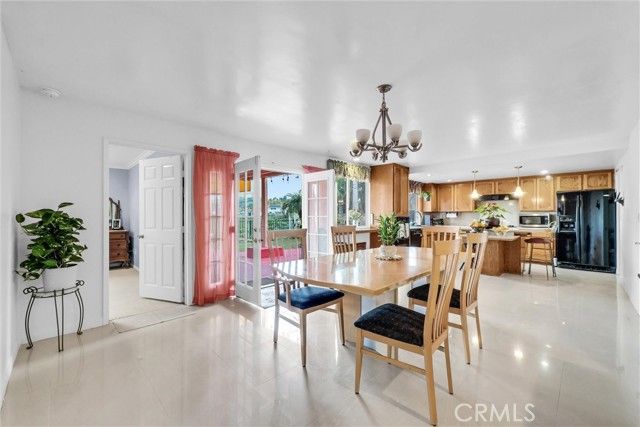 868 S Calle Venado, Anaheim, CA 92807