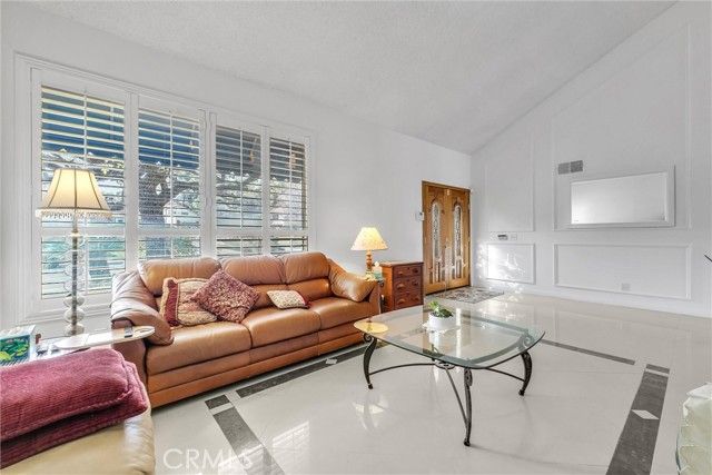 868 S Calle Venado, Anaheim, CA 92807