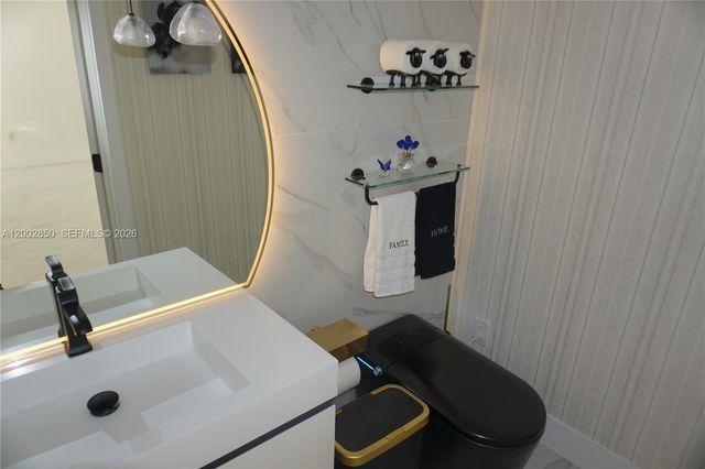 15614 SW 110th Ter, Miami, FL 33196