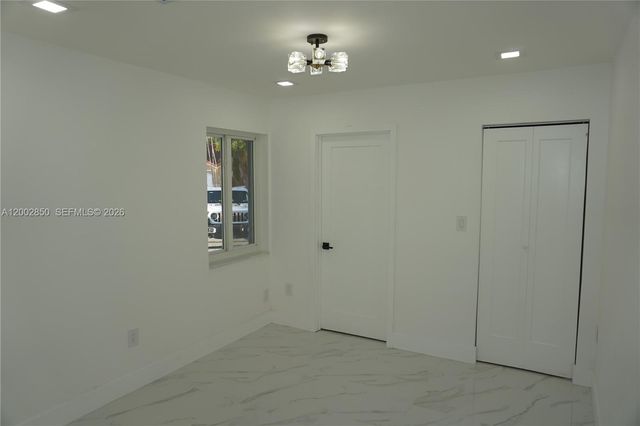 15614 SW 110th Ter, Miami, FL 33196