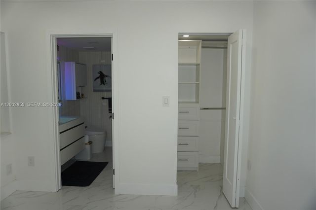 15614 SW 110th Ter, Miami, FL 33196