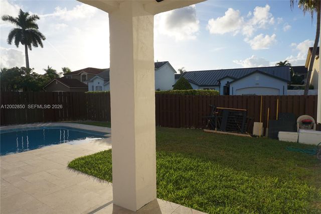 15614 SW 110th Ter, Miami, FL 33196