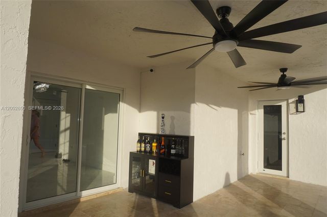 15614 SW 110th Ter, Miami, FL 33196